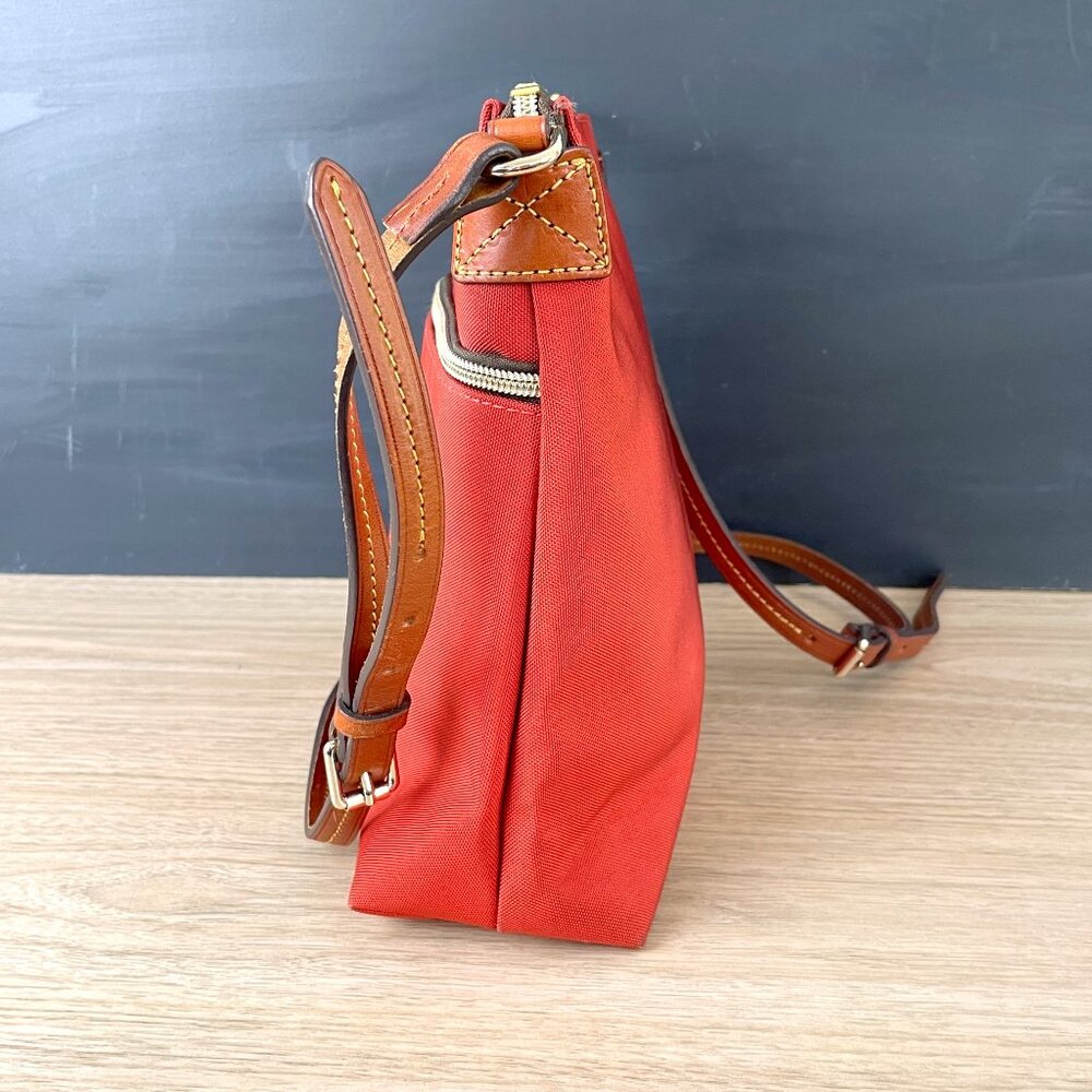 Dooney & Bourke rust nylon and leather crossbody bag - Picture 5 of 13